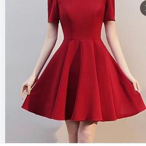 ✨⚡️💥 Lulus Scallop Neck Short Sleeve Fit & Flare Dress